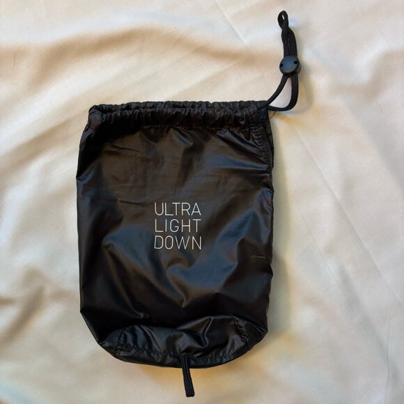 Uniqlo Packable Hooded Vest 🧊 Ultra Light Down Size XS - Picture 11 of 12